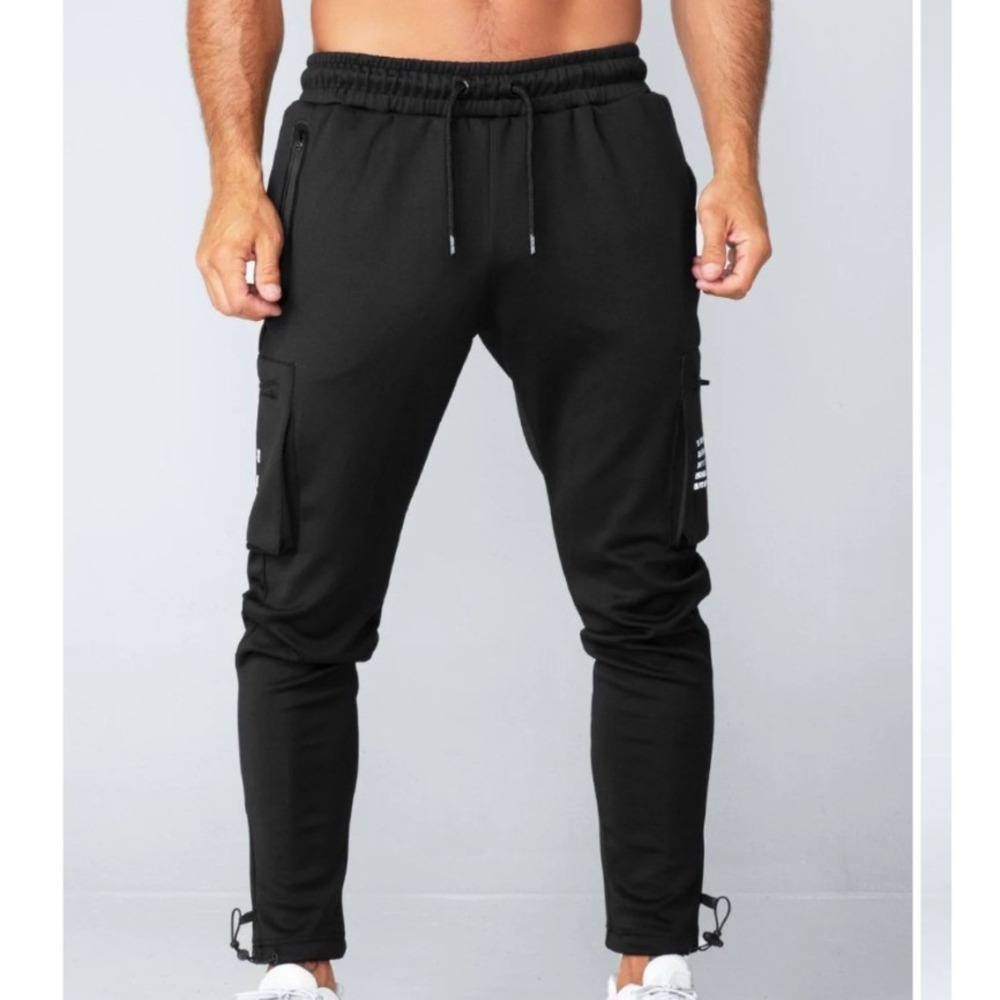 Born Tough Momentum Cargo Men's Athletic Black Joggers - Size M